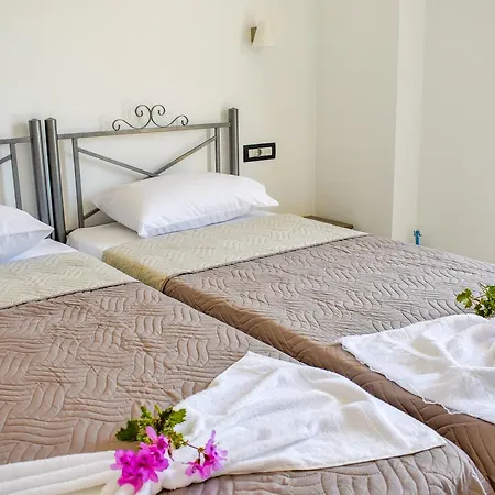Katsaros Luxury Apts 5min Walk To Beach Apartment *