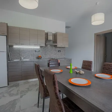 Katsaros Luxury Apts 5min Walk To Beach * Planos