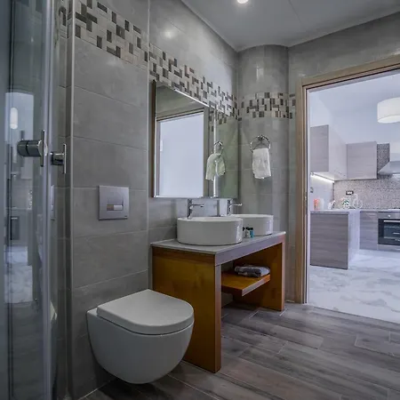 Katsaros Luxury Apts 5min Walk To Beach