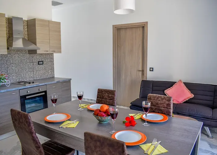 Appartement Katsaros Luxury Apts 5min Walk To Beach *