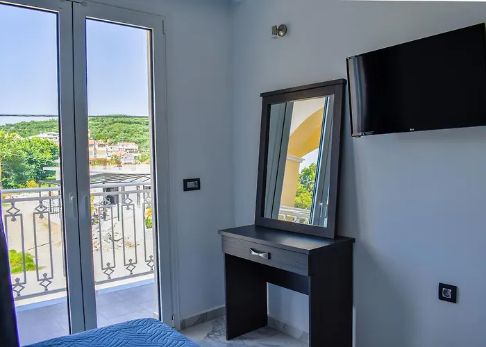 Appartement Katsaros Luxury Apts 5min Walk To Beach