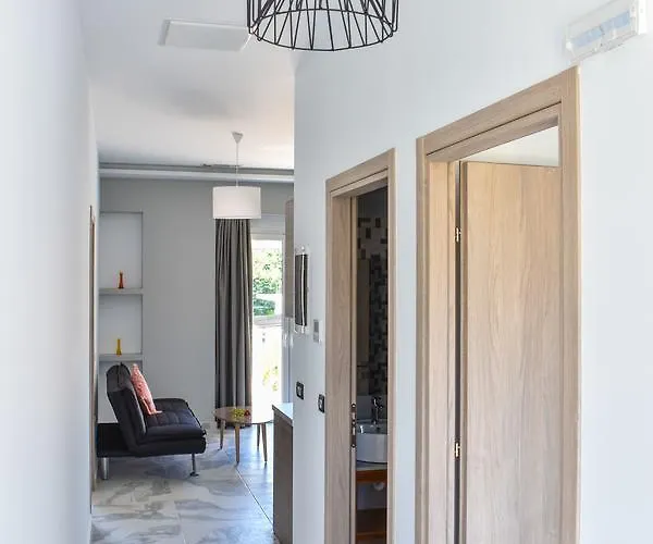 Katsaros Luxury Apts 5min Walk To Beach Tsilivi (Zakynthos)