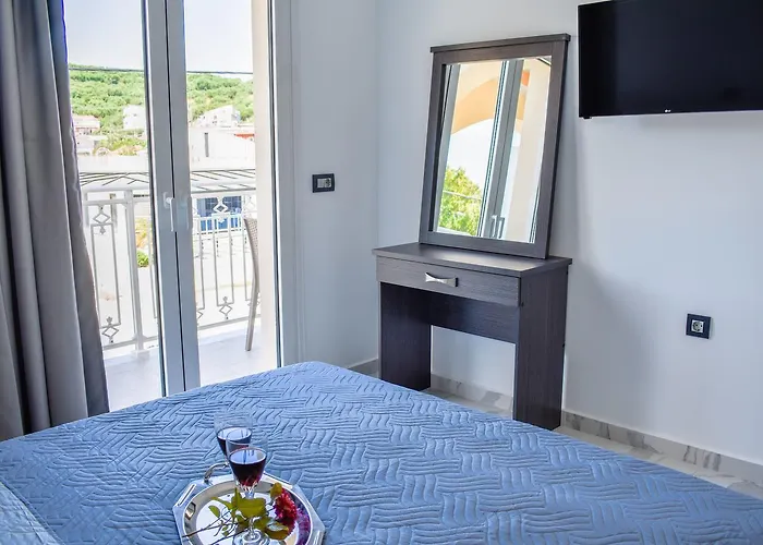 Katsaros Luxury Apts 5min Walk To Beach Tsilivi (Zakynthos)