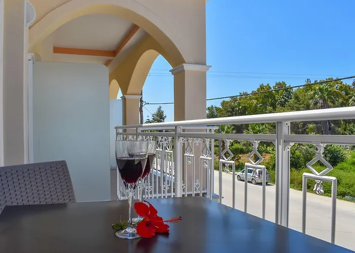 Katsaros Luxury Apts 5min Walk To Beach Appartement Tsilivi (Zakynthos)