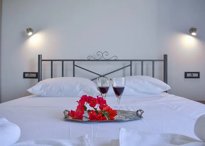 Katsaros Luxury Apts 5min Walk To Beach *